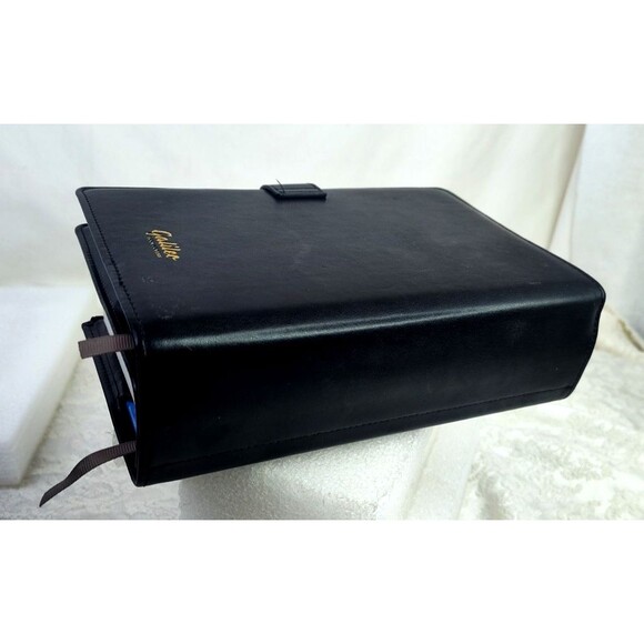 Alcoholics Anonymous Big Book & 12 Steps Set Serenity Prayer Cover AA  Medallion - Picture 5 of 16